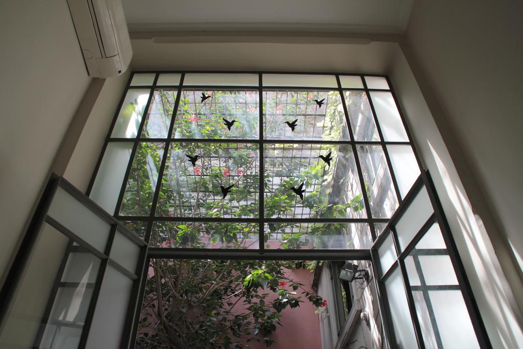 Bed and Breakfast Petit El Vitraux à Buenos Aires Extérieur photo