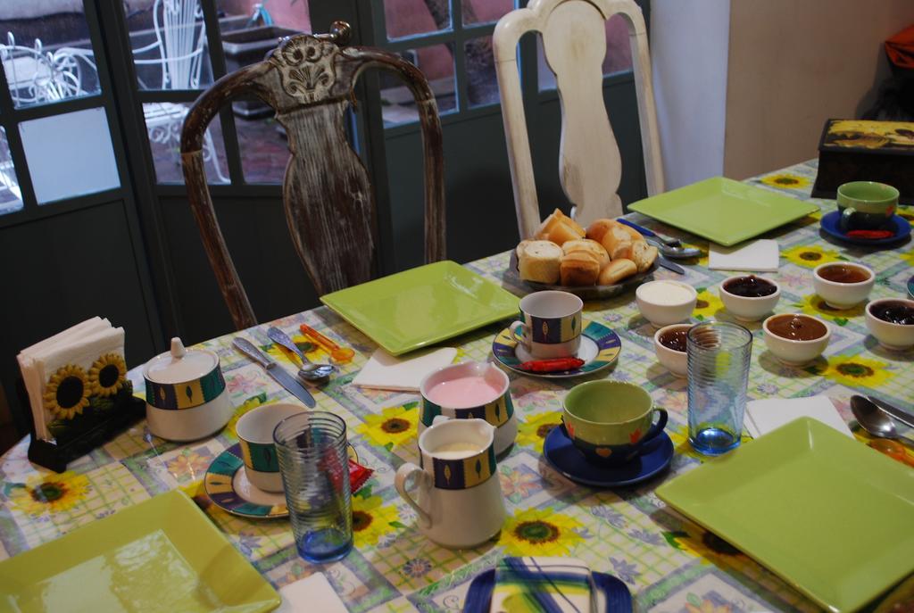 Bed and Breakfast Petit El Vitraux à Buenos Aires Extérieur photo